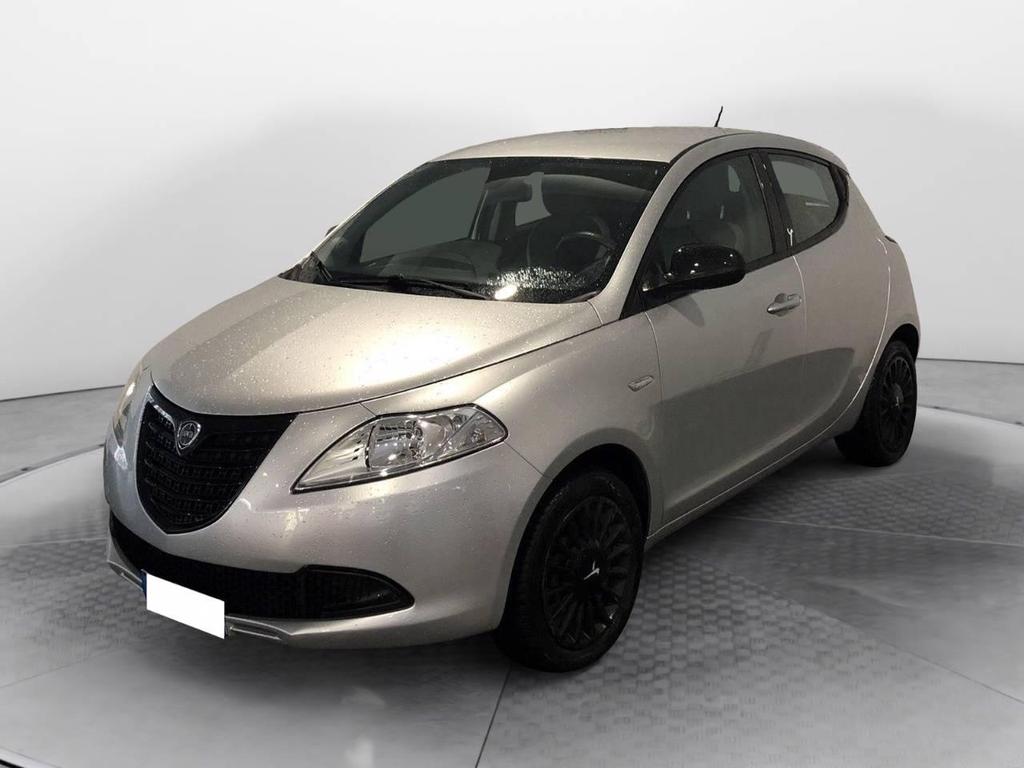 Lancia Ypsilon 1.2 8v Elefantino S&s 69cv E6 Benzina Usata