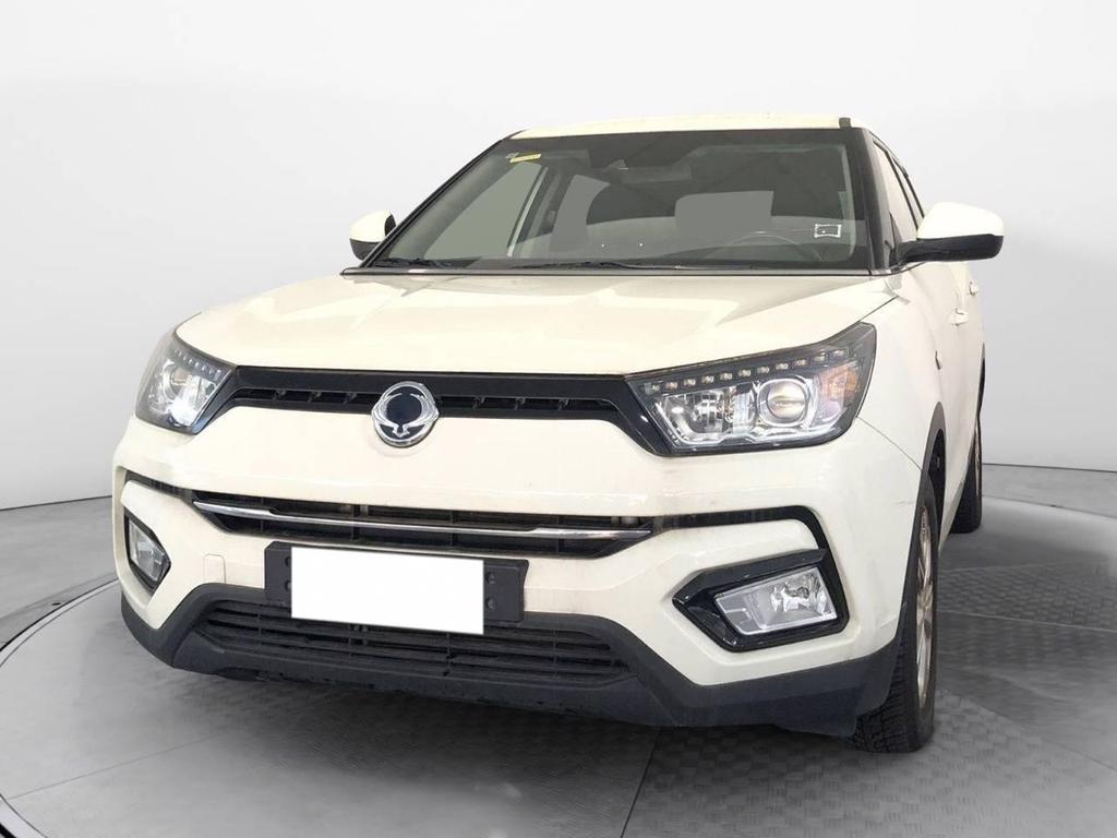 Ssangyong Tivoli 1.6 Icon 2wd Benzina Usata