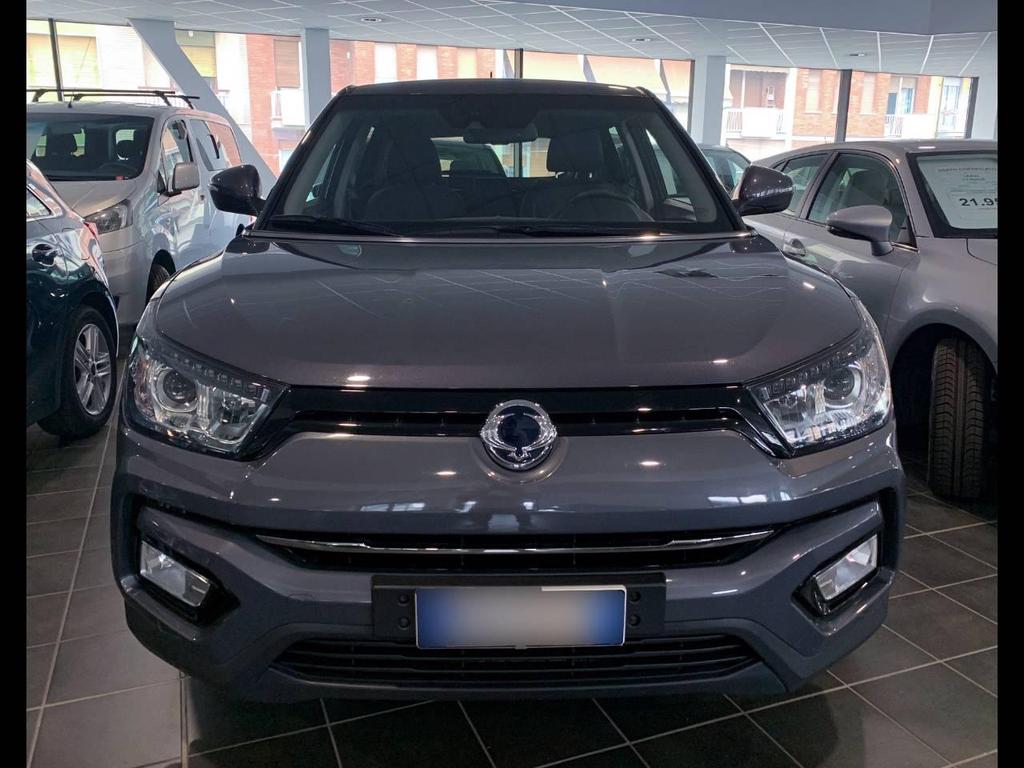 Ssangyong Tivoli 1.6d Icon 2wd Diesel Usata