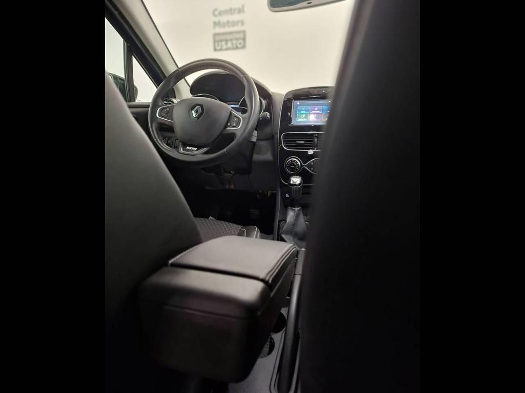 Concessionaria AD Motors - Renault Clio | ID 11064849