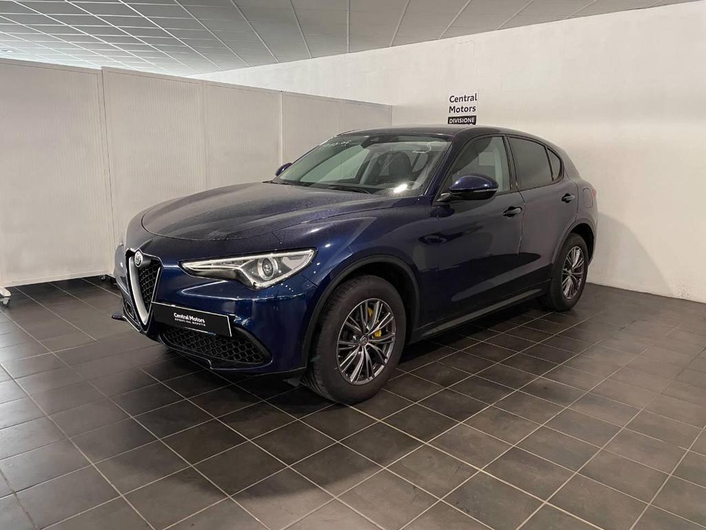 Alfa Romeo Stelvio 2.0 T Executive Q4 200cv Auto Benzina Usata