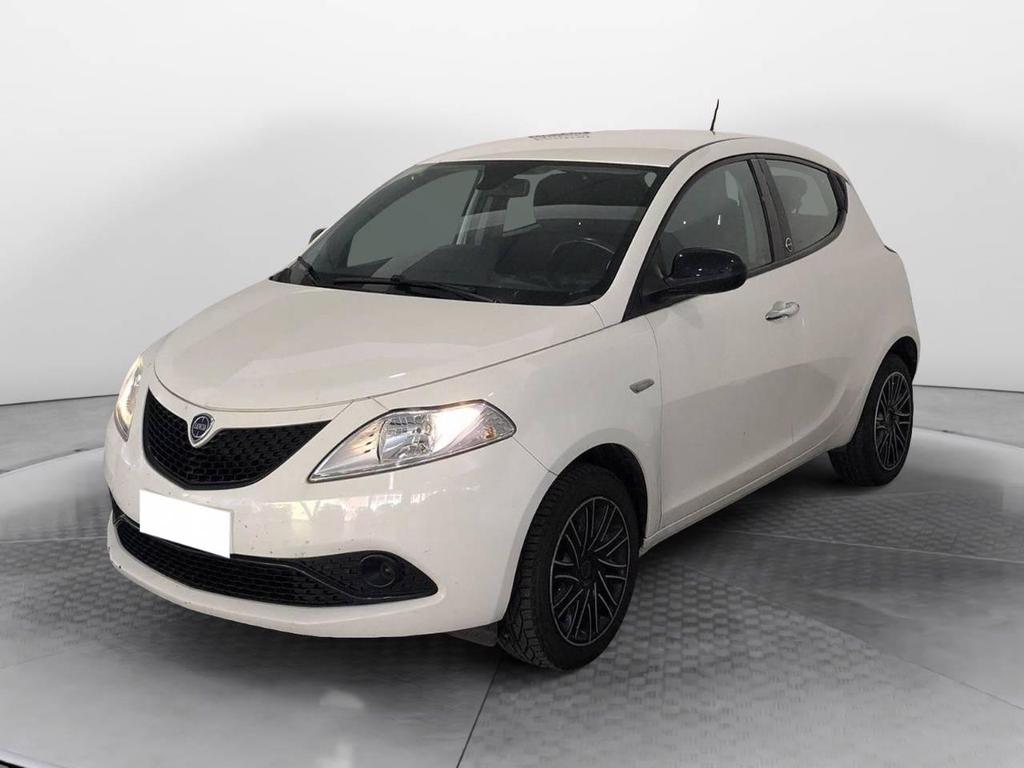 Lancia Ypsilon 1.2 Gold Ecochic Gpl 69cv My19 Gpl Usata