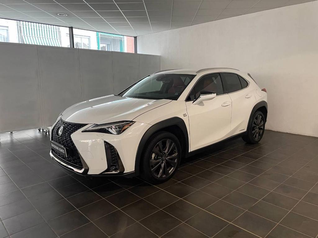 Lexus Ux 250h F-sport 4wd Cvt Ibrida Benzina Usata