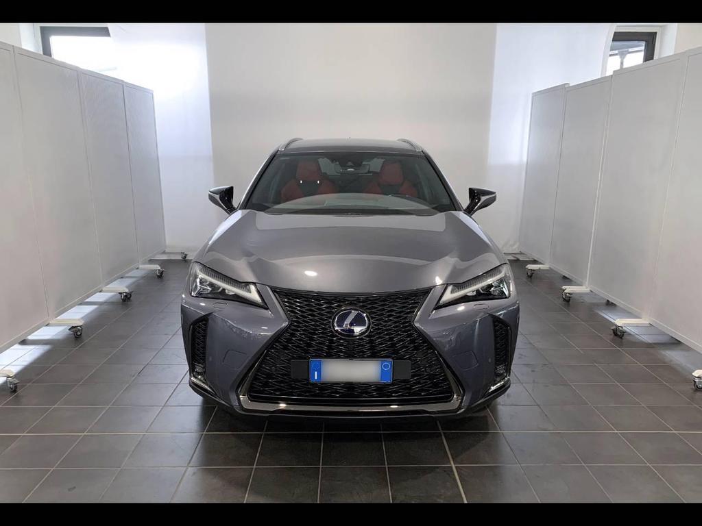 Lexus Ux 250h F-sport 2wd Cvt Ibrida Benzina Usata