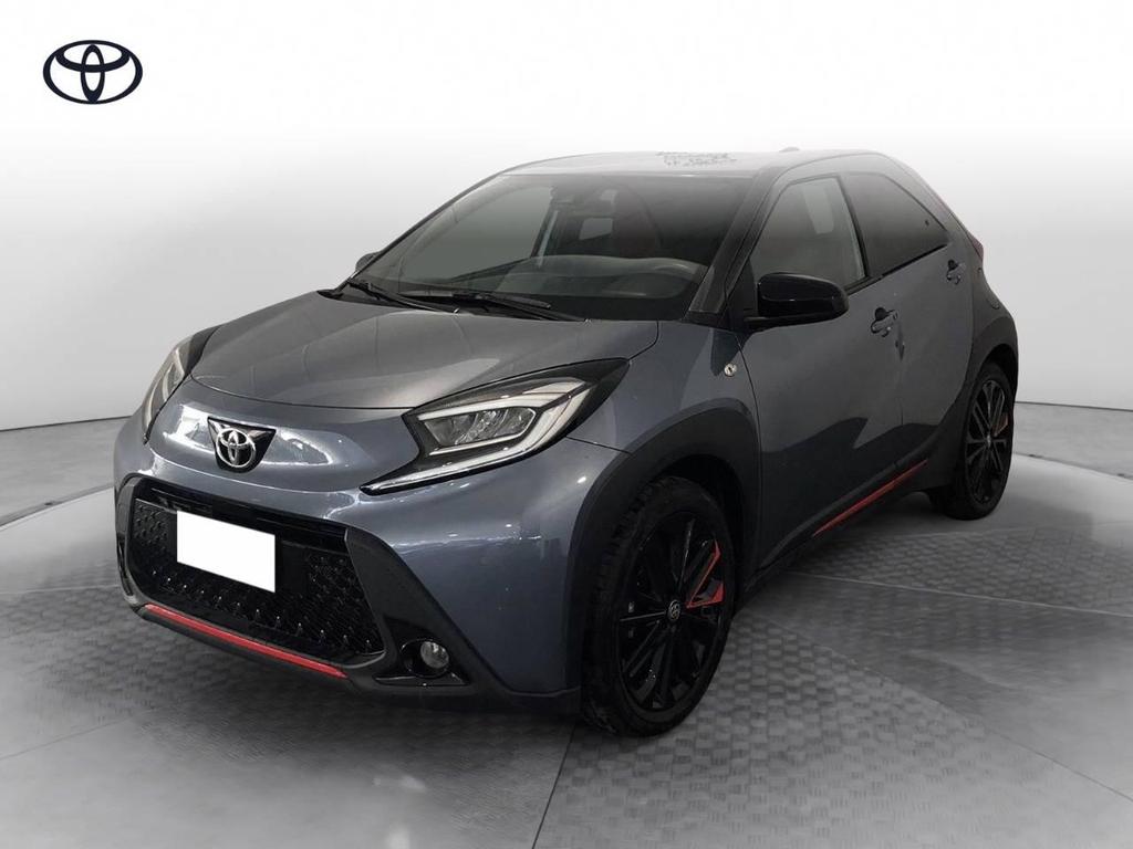 Toyota Aygo X 1.0 Undercover 72cv Benzina Usata