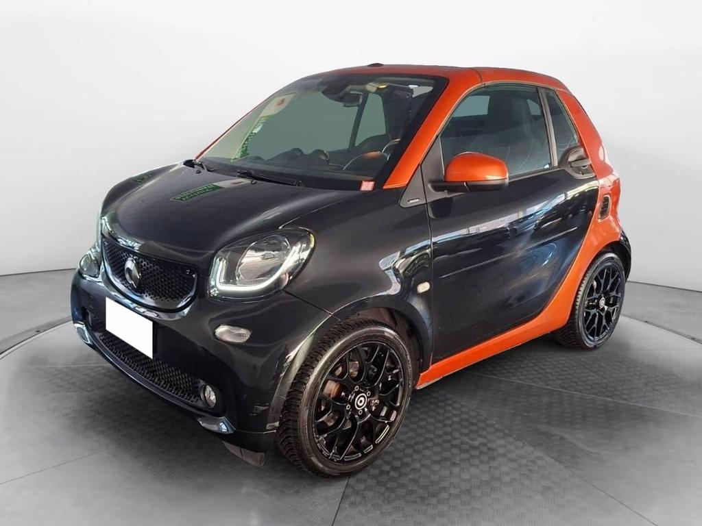Smart Fortwo Cabrio 0.9 T. Radical 90cv Twinamic Benzina Usata
