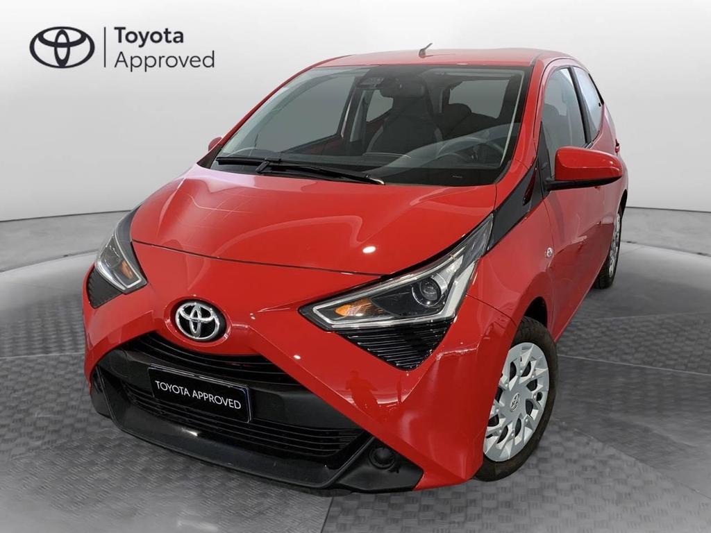 Toyota Aygo 5p 1.0 X-play 72cv Benzina Usata