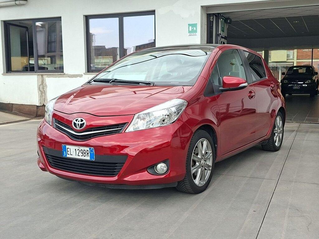 Toyota Yaris 1.3 Style 5p Benzina Usata