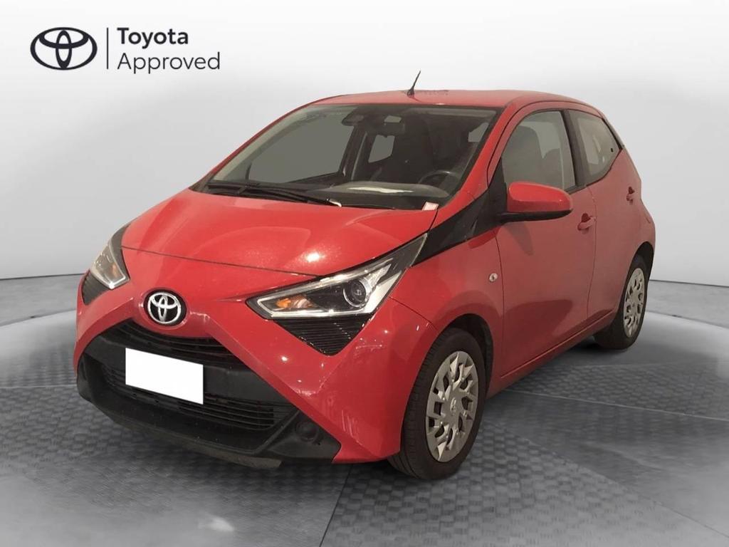 Toyota Aygo 5p 1.0 X-play 72cv Benzina Usata