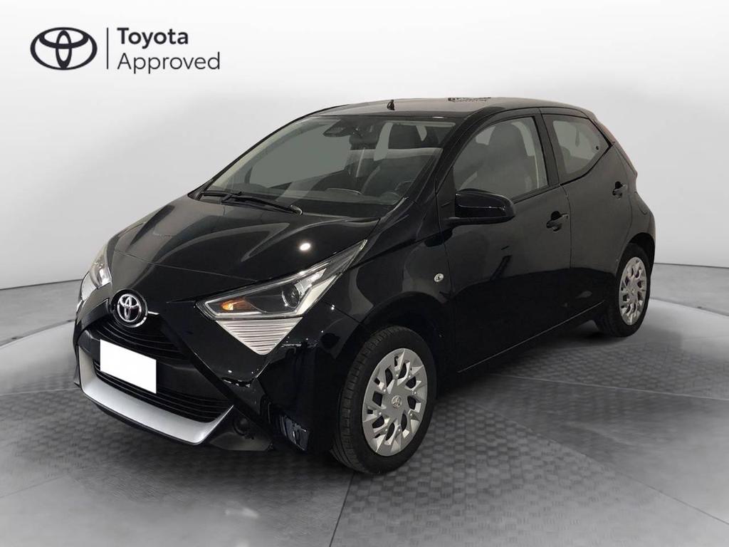 Toyota Aygo 5p 1.0 X-cool 72cv Benzina Usata