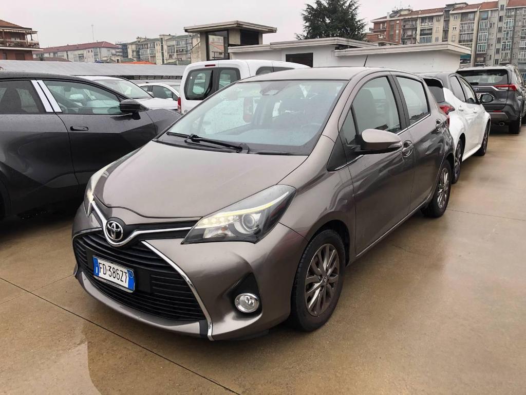 Toyota Yaris 1.4 D-4d Lounge 5p E6 Diesel Usata