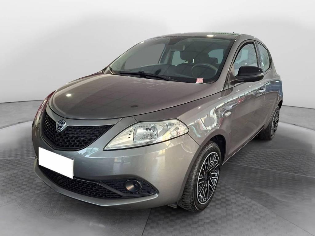 Lancia Ypsilon 1.2 Gold Ecochic Gpl 69cv My19 Gpl Usata