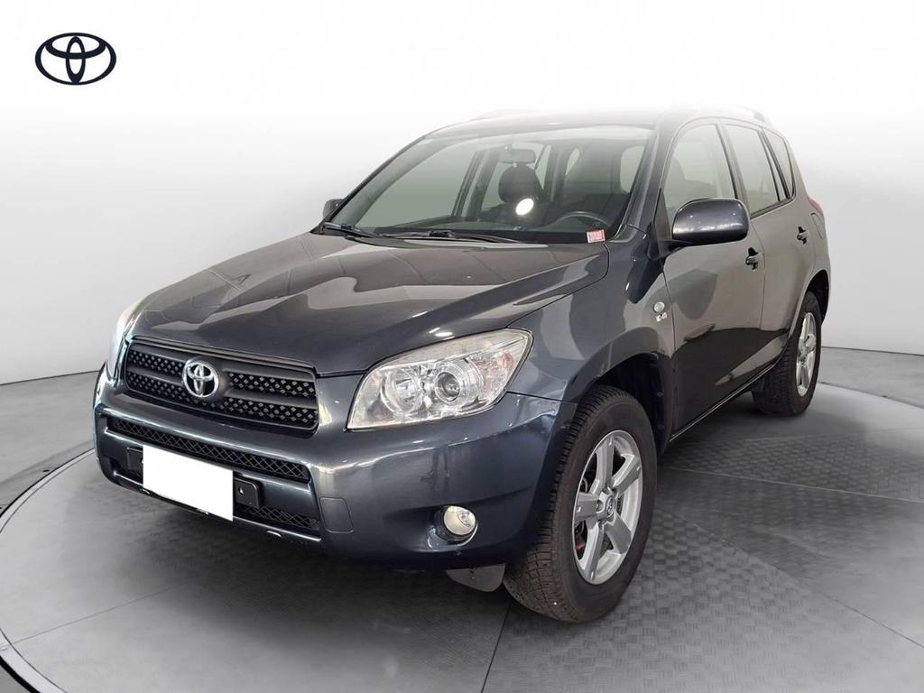 Toyota Rav4 2.2 D-4d Sol 136cv Diesel Usata