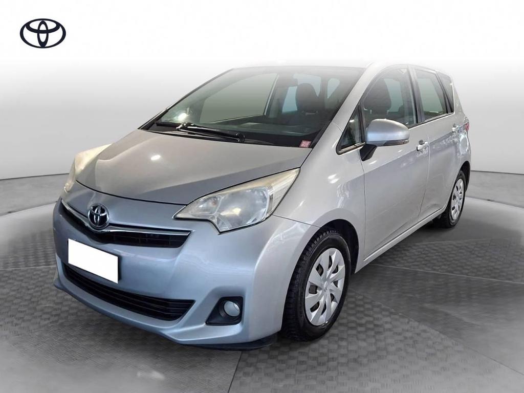 Toyota Verso-s 1.4d Active Mt Diesel Usata
