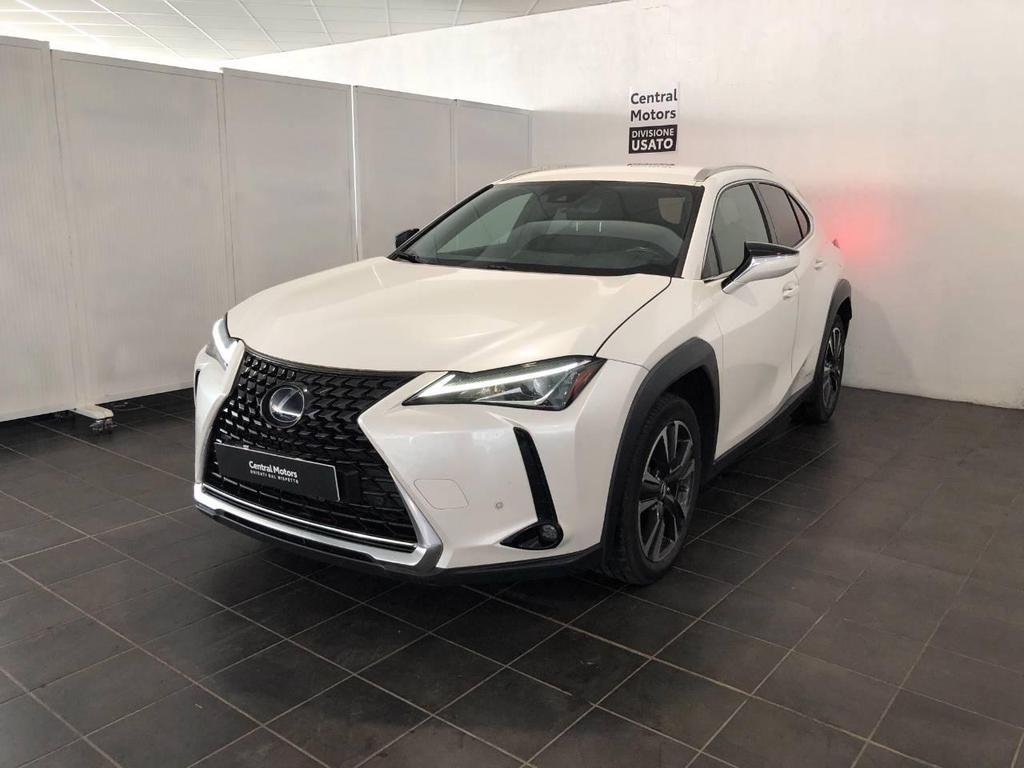 Lexus Ux 250h Executive 2wd Cvt Ibrida Benzina Usata